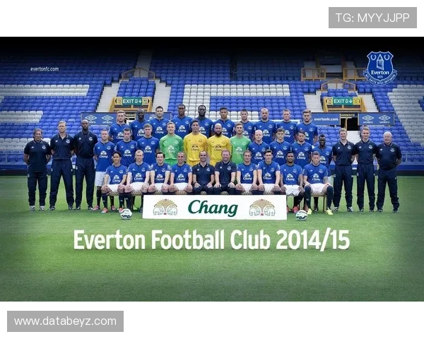 埃弗顿战术创新方向:近期阵型调整与攻防体系优化分析 埃弗顿战术创新方向:近期阵型调整与攻防体系优化分析